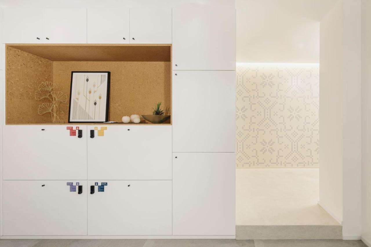 Temporas Design Rooms Кальяри Экстерьер фото